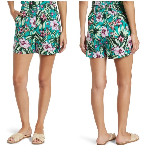Walter Baker Pants - NWT Walter Baker Jasmine Shorts large Amazon Tropic floral green